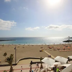 Luxury Cristianos Beachfront Appartamento